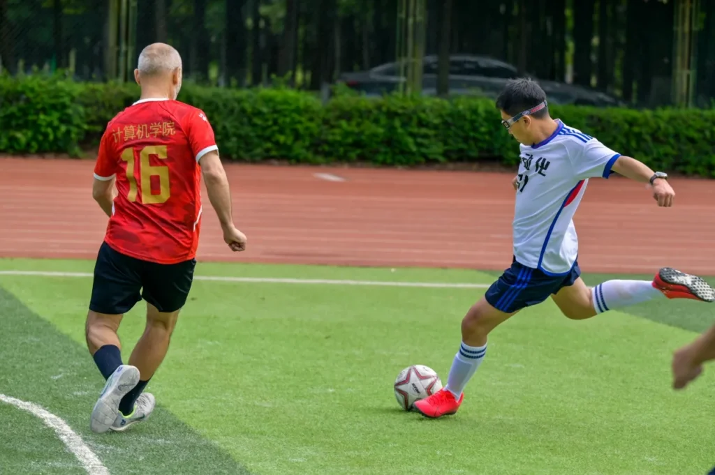 fe81b593 01fc 4a88 9a65 d67461acd621 web